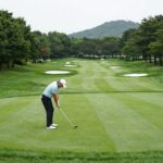 태국 아마타 스프링 컨트리클럽의 플로팅 그린이 있는 17번 홀 풍경