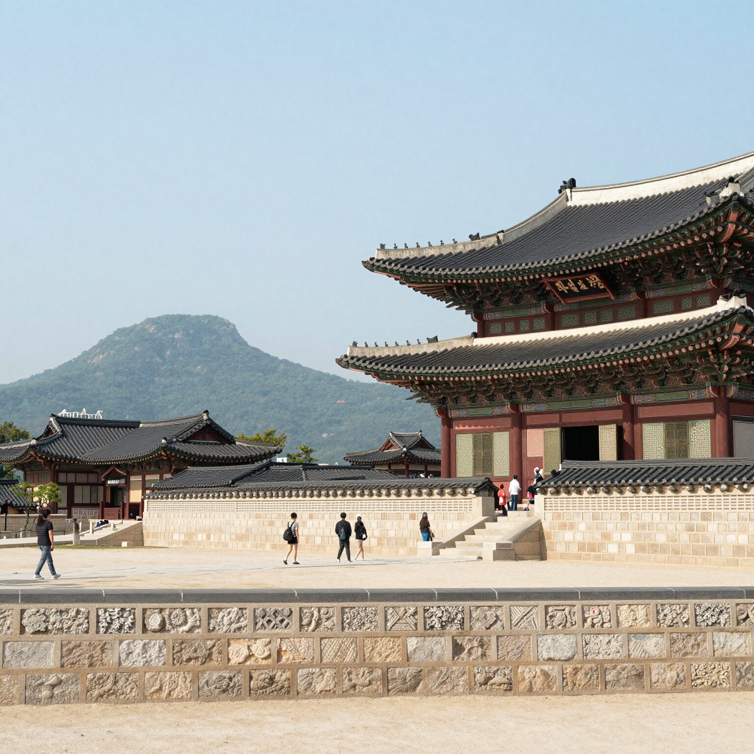 정동전망대에서 내려다본 덕수궁과 서울 시내 전경