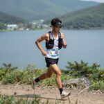 TNF100 50K 내일이 시작 TNF100 50K 훈련 중인 러너가 강릉 경포호 트레일을 달리는 모습