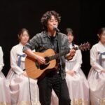 2026 창원시민의날 축하공연 할인 꿀팁 2025 창원시민의날 축하음악회에서 코요태가 공연하는 모습